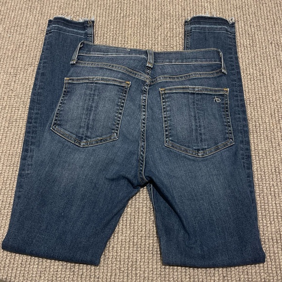 Rag & Bone High Rise Ankle Skinny in Clean Lily Dale (24) - Picture 7 of 10
